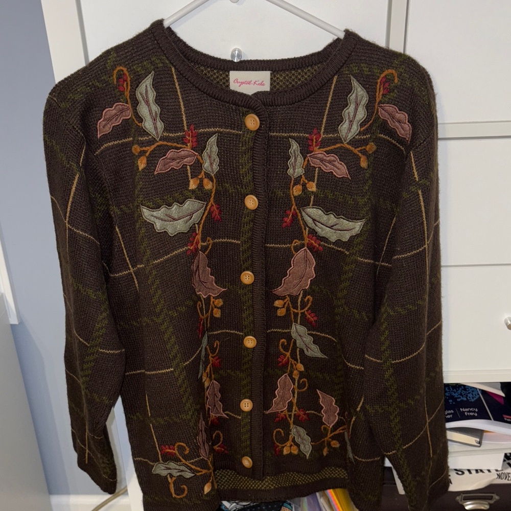 Crystal-Kobe August Silk Brown Leaf Embroidered Cardigan